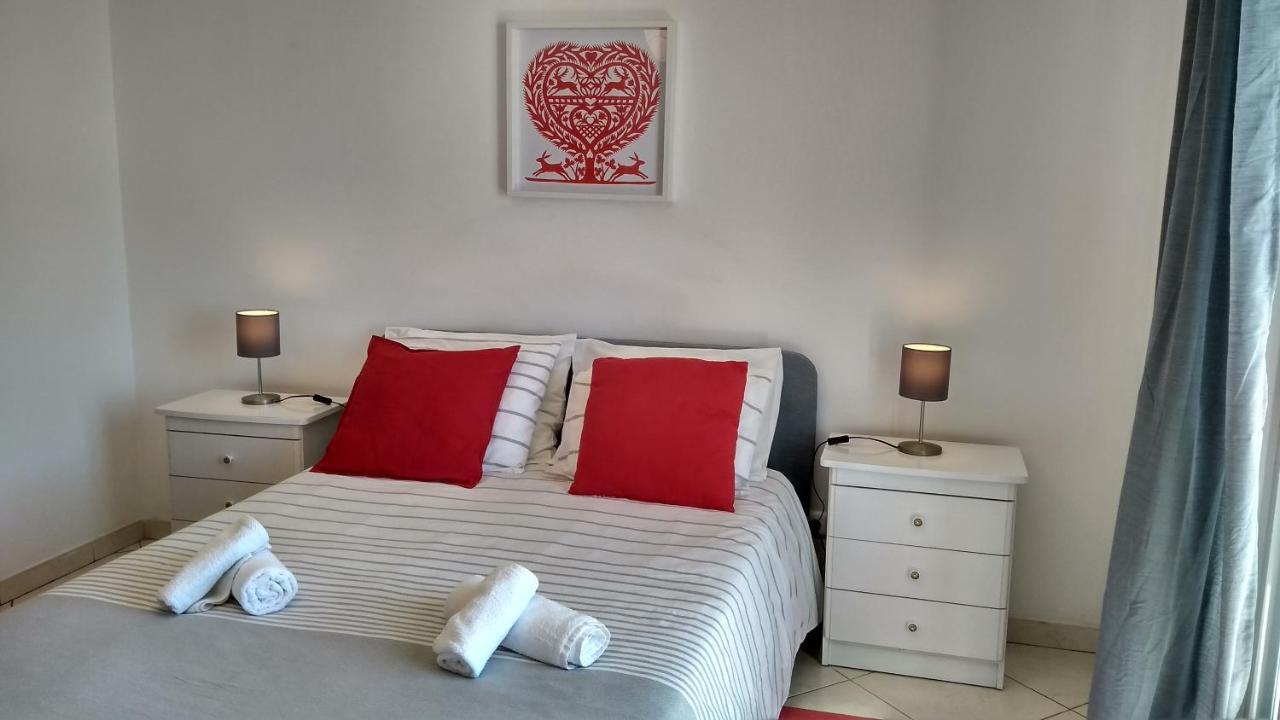 Apartamentos Monica Куартейра Екстер'єр фото